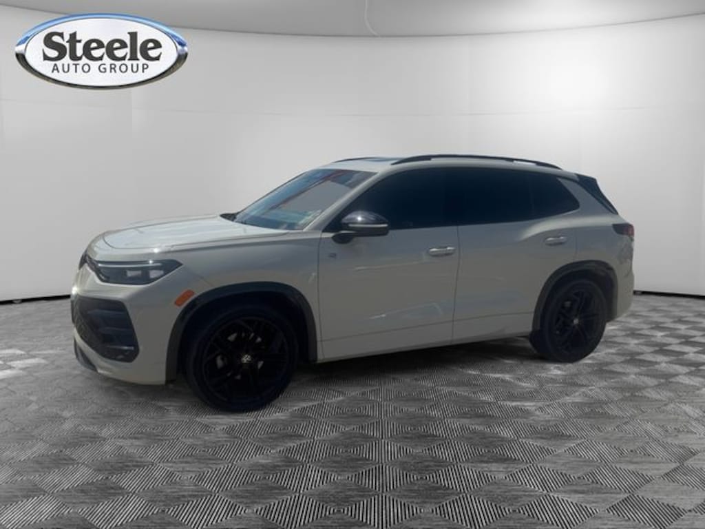 Used 2025 Volkswagen Tiguan 2.0T SE R-Line Black SUV