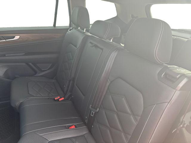 2026 Volkswagen Atlas SE - Photo 13