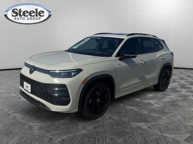 New 2026 Volkswagen Tiguan 2.0T SE R-Line Black
