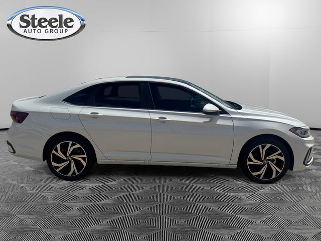 2026 Volkswagen Jetta SEL - Photo 6