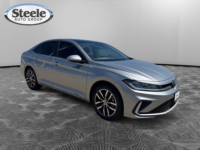 2026 Volkswagen Jetta SE - Photo 7