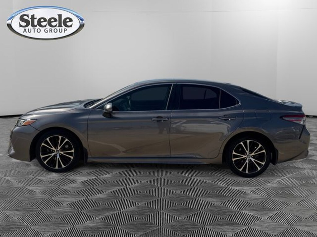 Used 2019 Toyota Camry LE Sedan