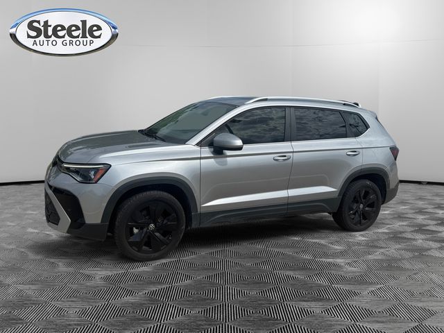 2025 Volkswagen Taos SUV 