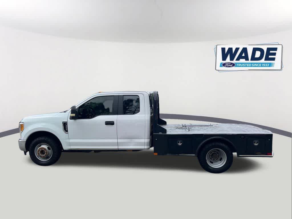 Thumbnail: 2019 Ford Econoline - 8