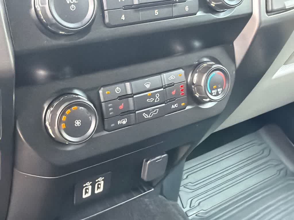 Thumbnail: 2020 Ford F-150 - 27