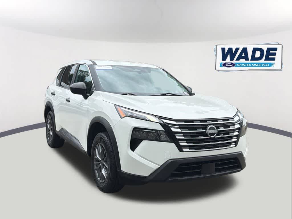 Thumbnail: 2024 Nissan Rogue - 3