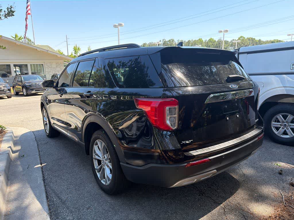 Thumbnail: 2023 Ford Explorer - 9