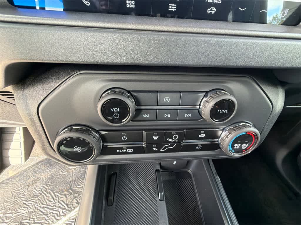 Thumbnail: 2025 Ford Bronco - 27