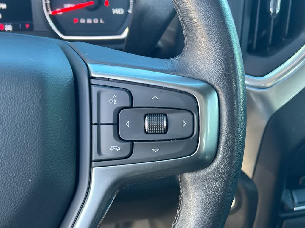 Thumbnail: 2021 Chevrolet Silverado 1500 - 25