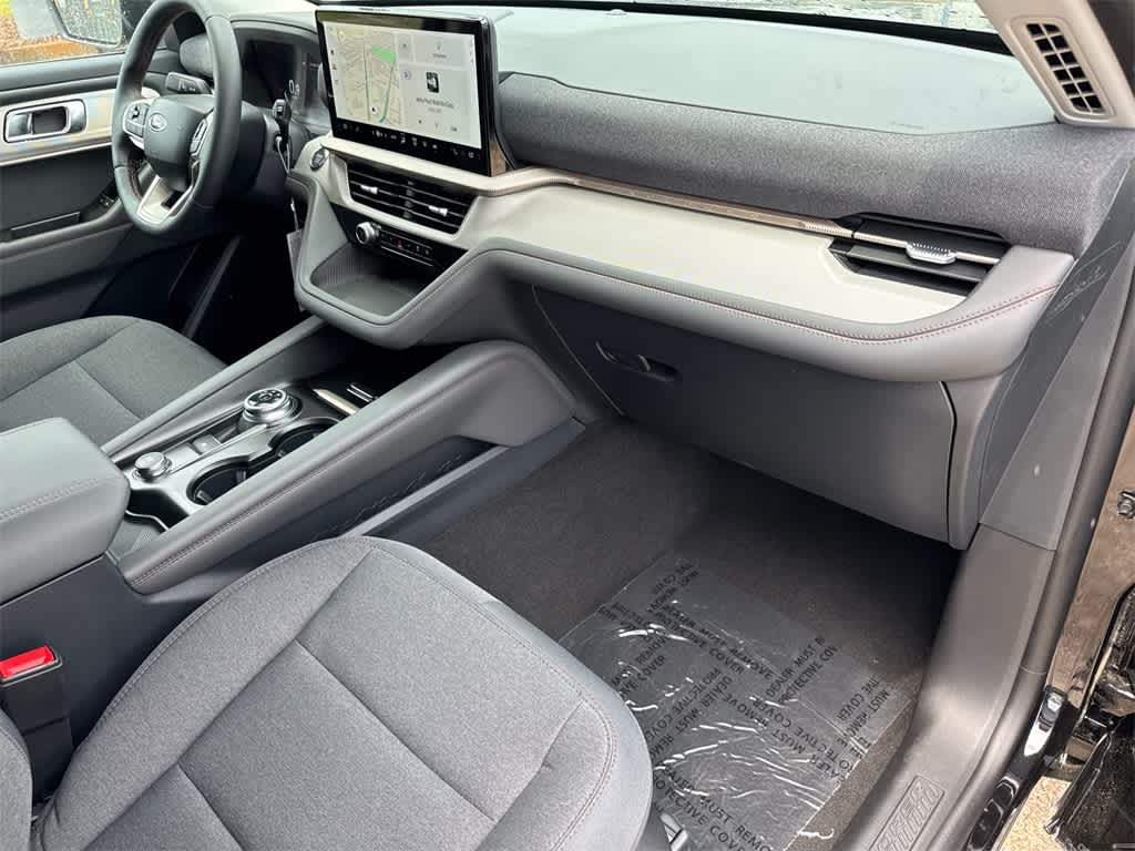 Thumbnail: 2025 Ford Explorer - 13