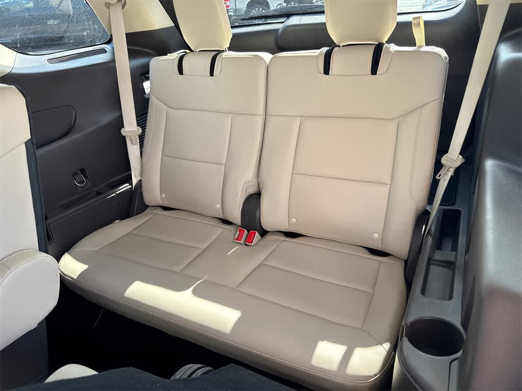 Thumbnail: 2021 Ford Explorer - 19