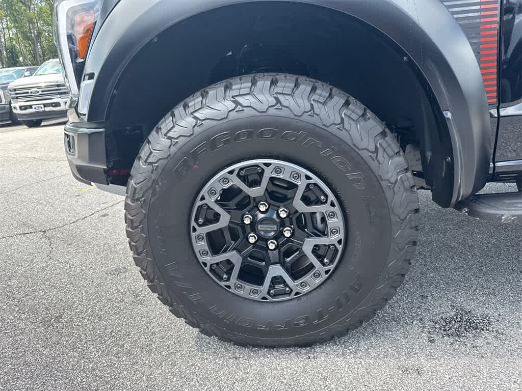 Thumbnail: 2025 Ford F-150 - 9