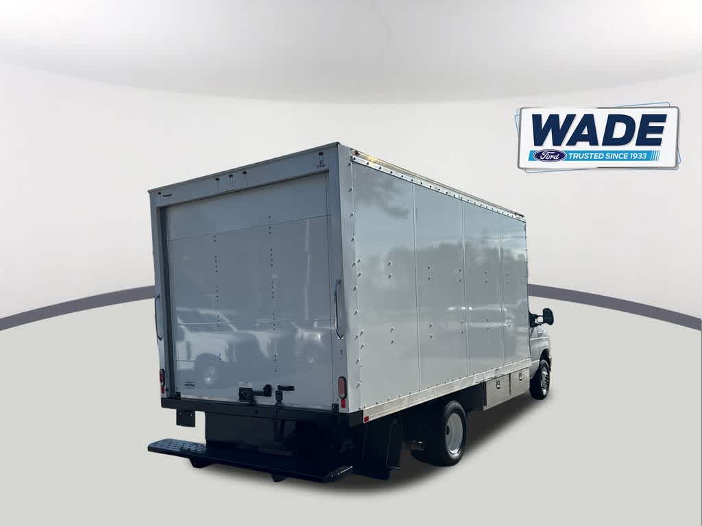 Thumbnail: 2023 Ford Econoline - 5