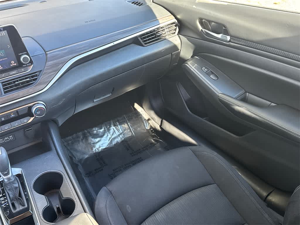 Thumbnail: 2025 Nissan Altima - 20