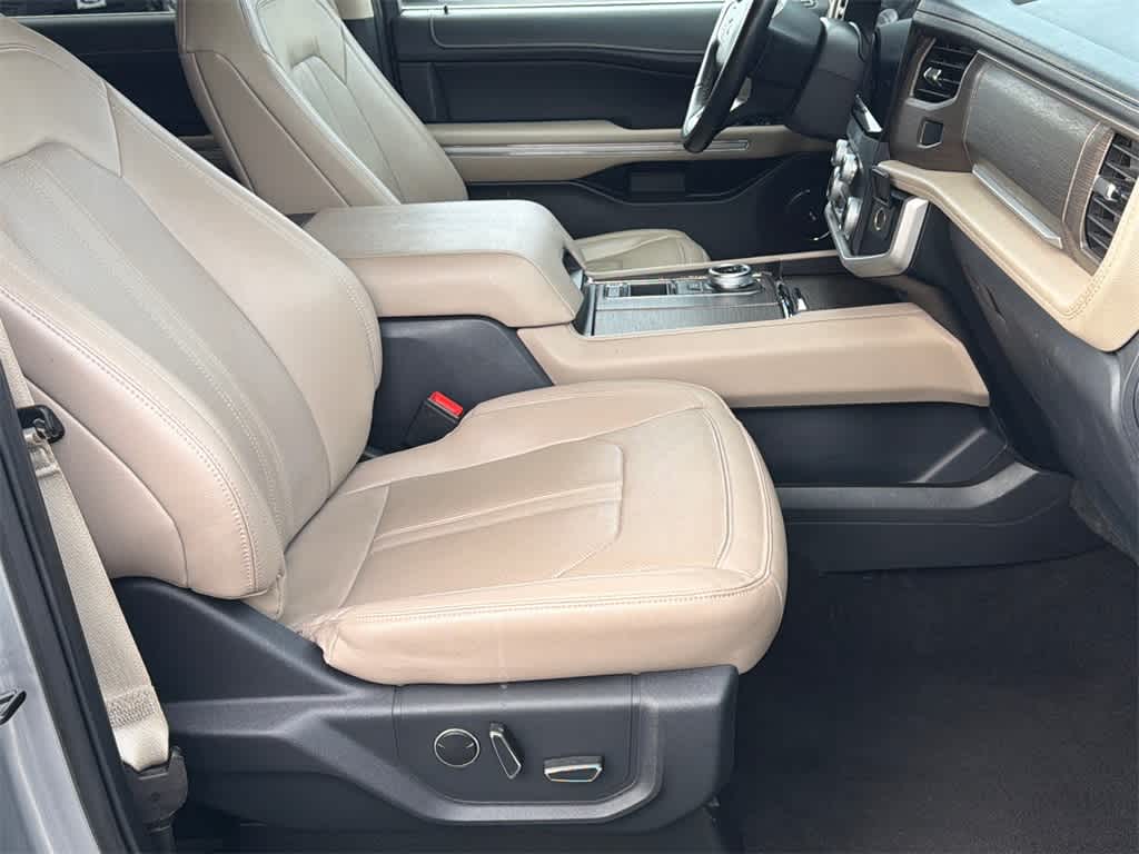 Thumbnail: 2023 Ford Expedition MAX - 12