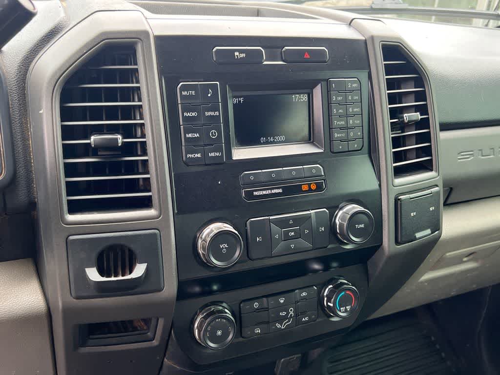 Thumbnail: 2019 Ford Econoline - 26