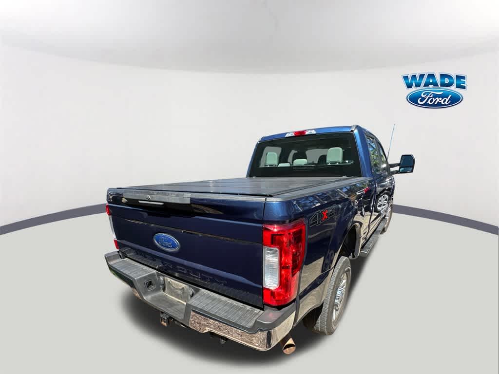 Thumbnail: 2019 Ford Econoline - 4