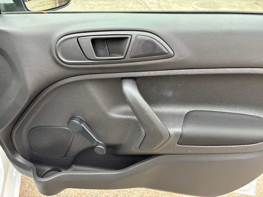 Thumbnail: 2015 Ford Fiesta - 14