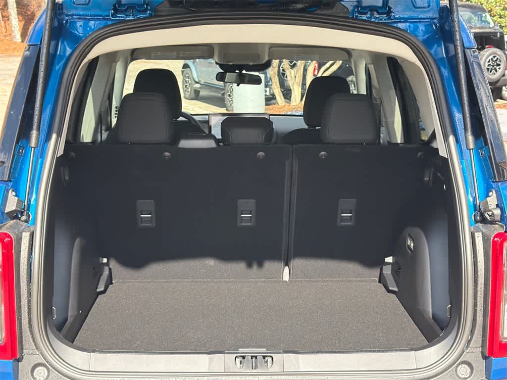 Thumbnail: 2025 Ford Bronco Sport - 16