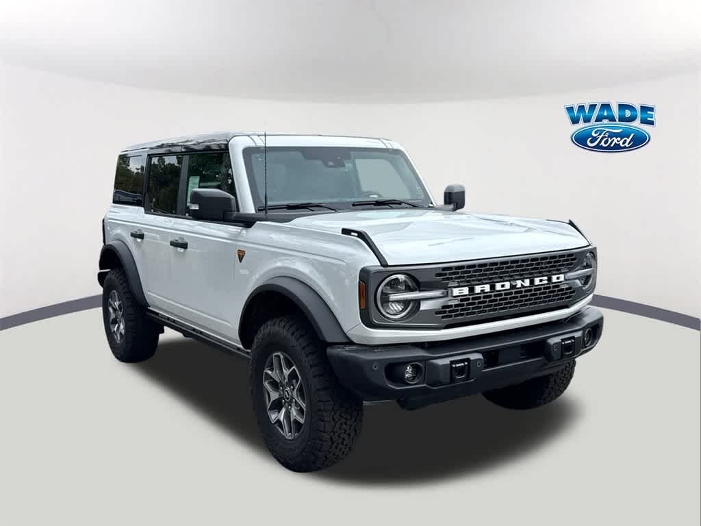 New 2025 Ford Bronco Badlands SUV