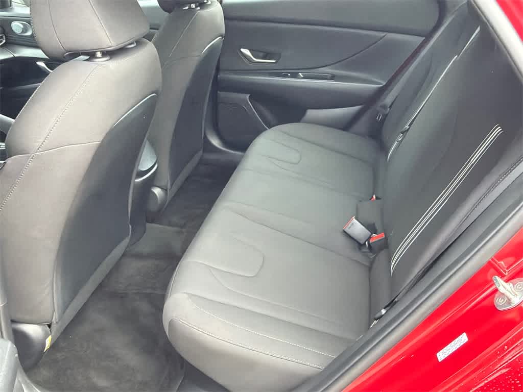 Thumbnail: 2023 Hyundai Elantra - 17