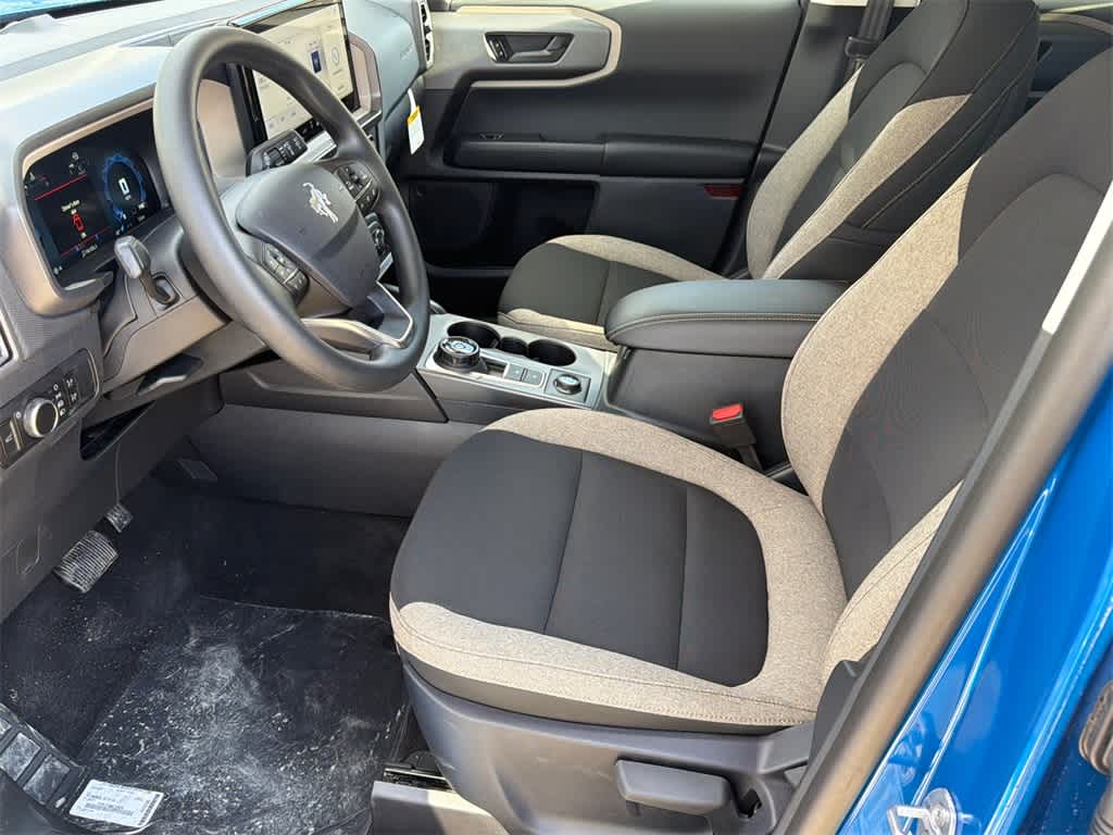 Thumbnail: 2025 Ford Bronco Sport - 10