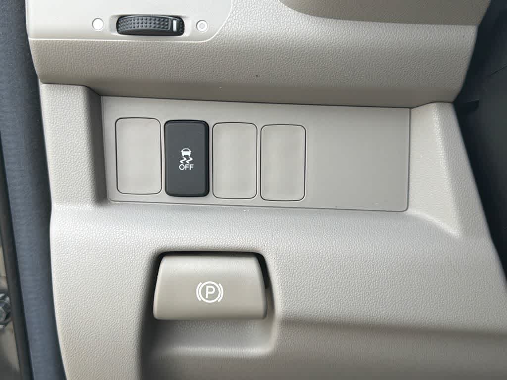 Thumbnail: 2013 Honda Pilot - 30