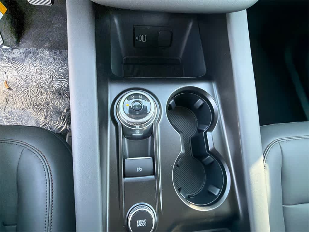 Thumbnail: 2026 Ford Explorer - 32