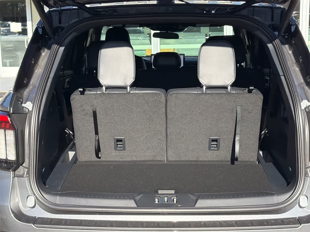 Thumbnail: 2026 Ford Explorer - 17