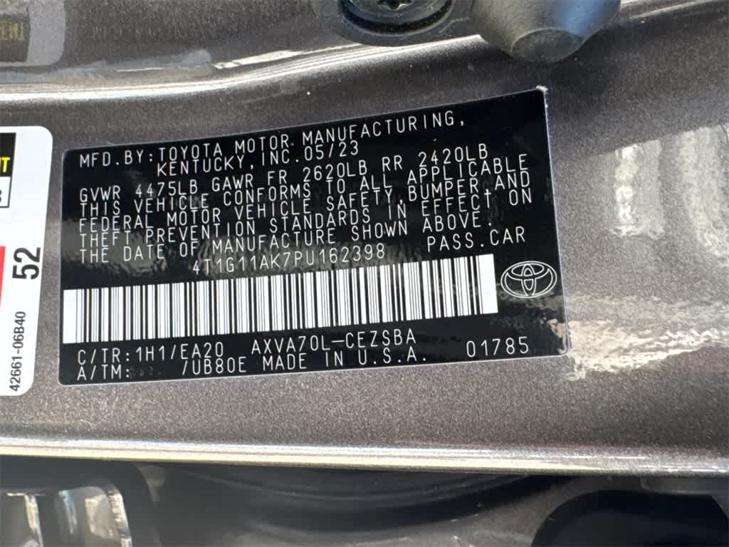 Thumbnail: 2023 Toyota Camry - 31