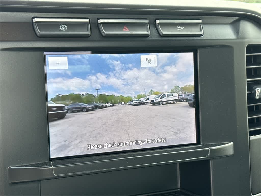 Thumbnail: 2023 Ford F-350 - 21