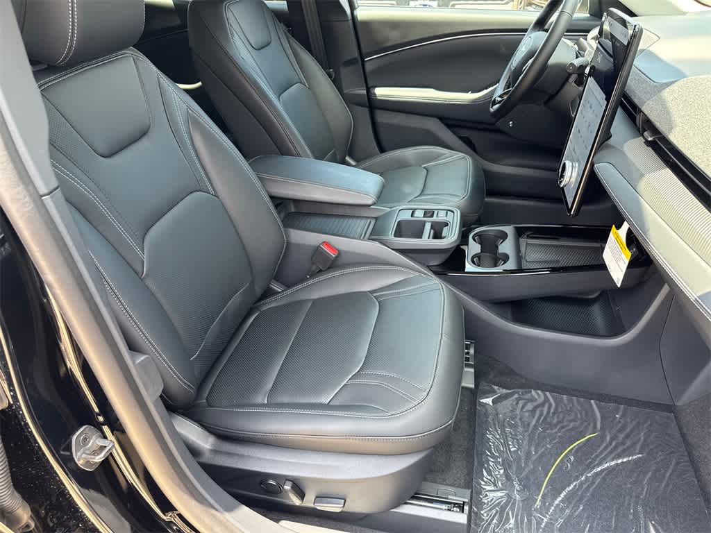 Thumbnail: 2025 Ford Mustang Mach-E - 12