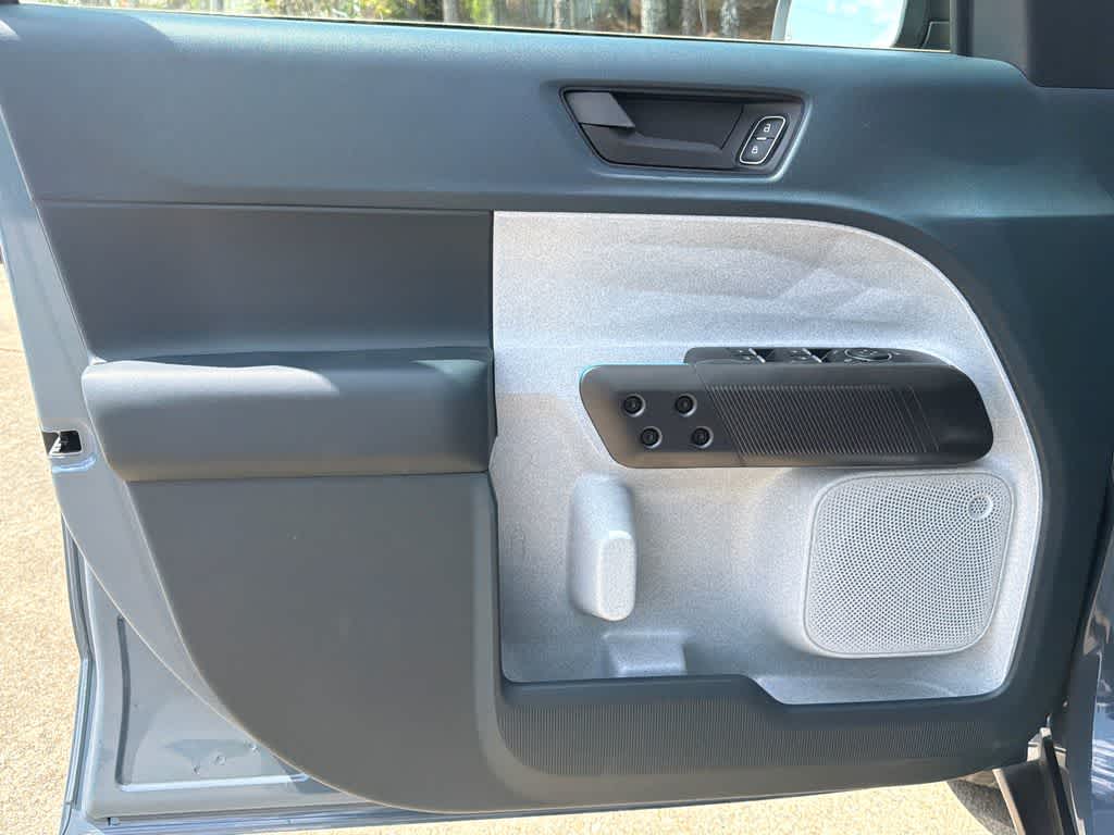 Thumbnail: 2026 Ford Maverick - 11