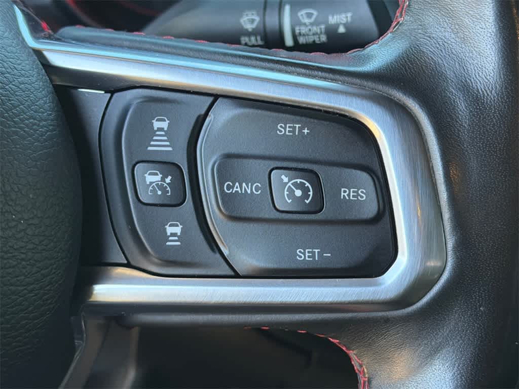 Thumbnail: 2019 Jeep Wrangler - 23