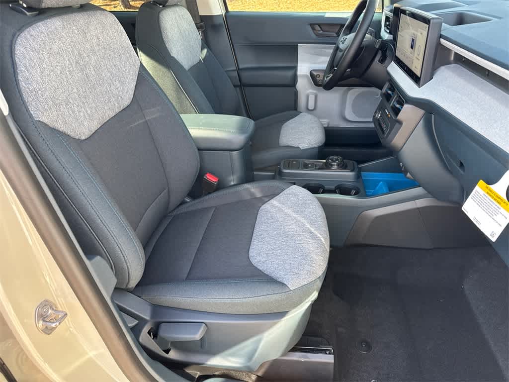 Thumbnail: 2025 Ford Maverick - 12