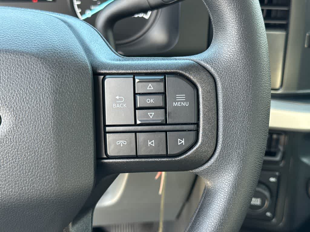 Thumbnail: 2025 Ford F-350 - 23