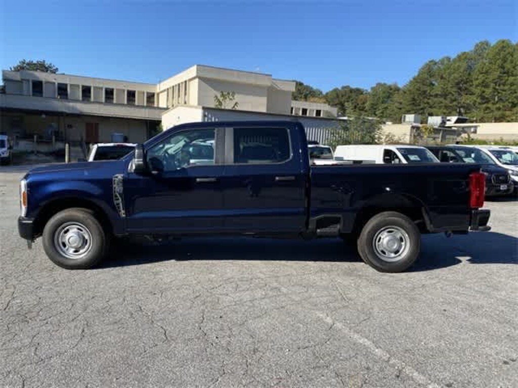 New 2024 Ford F-350 XL Truck Crew Cab
