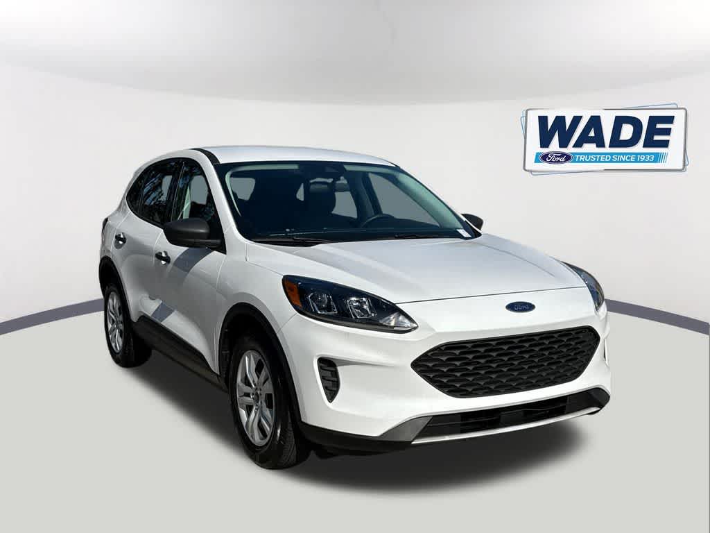 Thumbnail: 2021 Ford Escape - 3