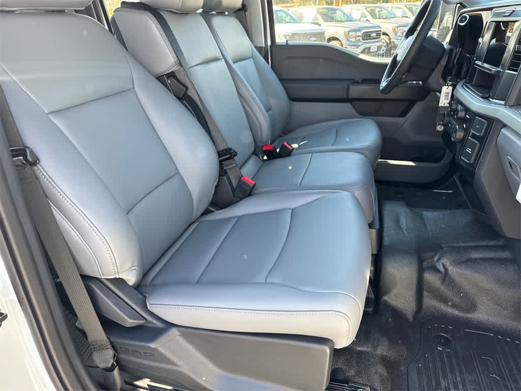 Thumbnail: 2025 Ford F-250 - 12