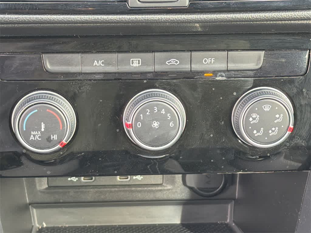 Thumbnail: 2024 Volkswagen Taos - 28