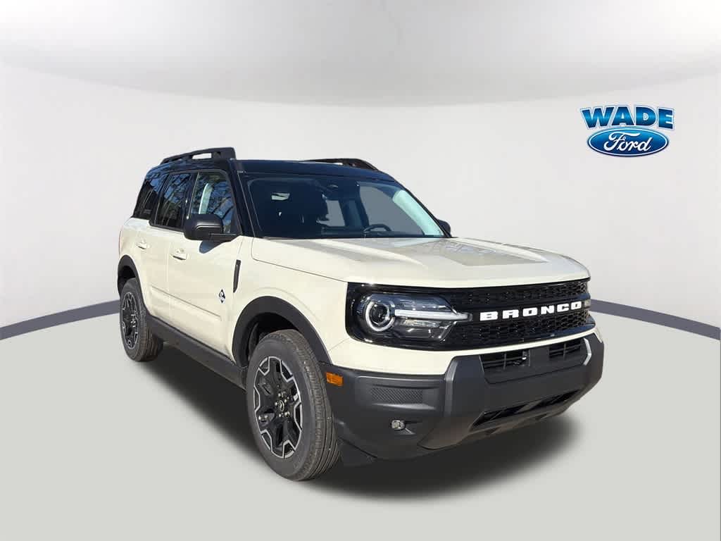 Thumbnail: 2025 Ford Bronco Sport - 3
