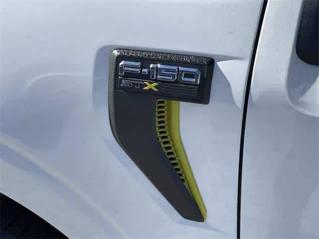 2024 Ford F-150 STX 8