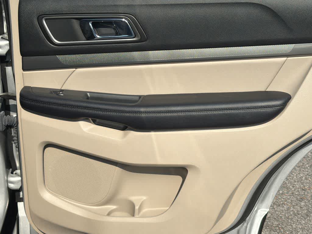 Thumbnail: 2018 Ford Explorer - 15