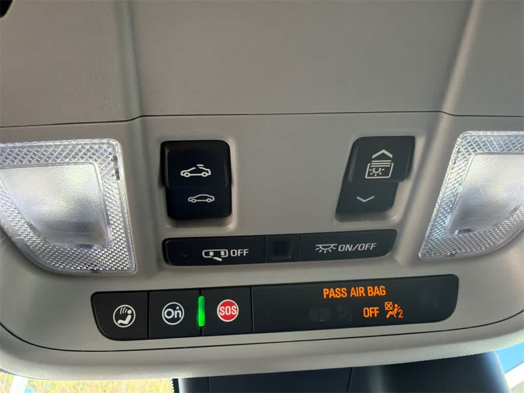 Thumbnail: 2023 Chevrolet Malibu - 32