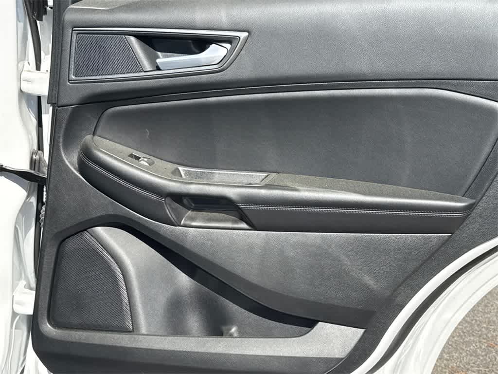 Thumbnail: 2024 Ford Edge - 15