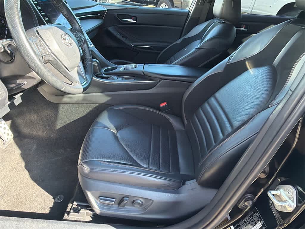 Thumbnail: 2021 Toyota Avalon - 10