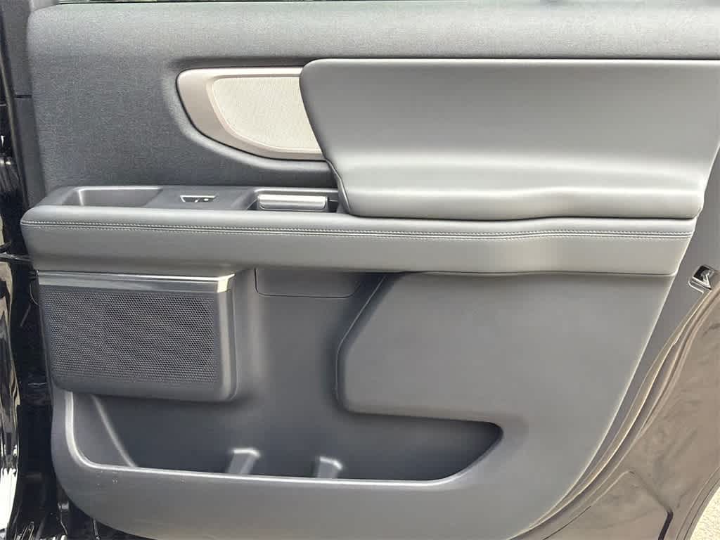 Thumbnail: 2026 Ford Expedition MAX - 15