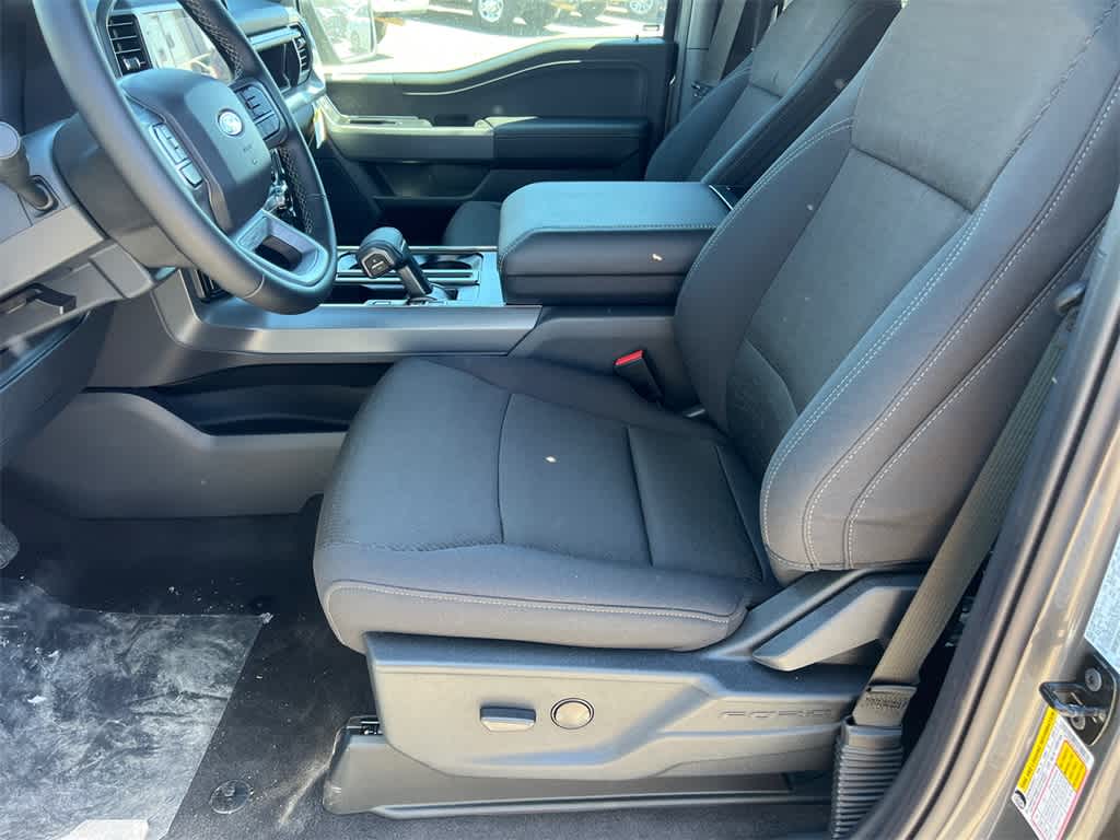 2025 Ford F-150 XLT 9
