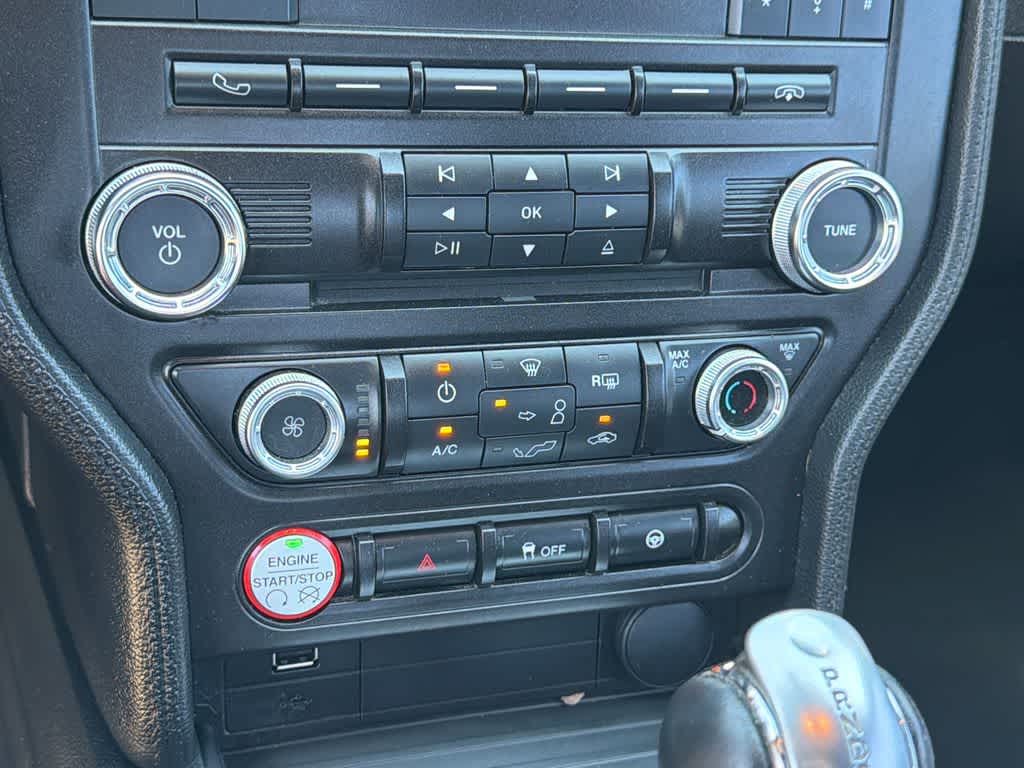 Thumbnail: 2015 Ford Mustang - 27