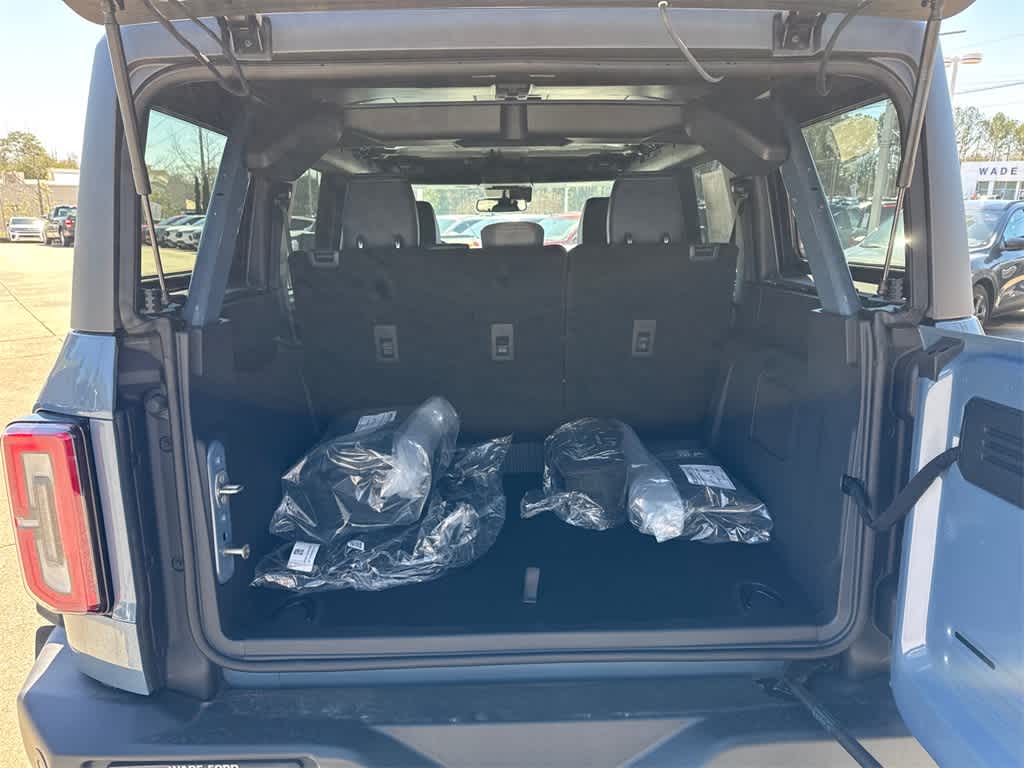 2024 Ford Bronco Outer Banks 15
